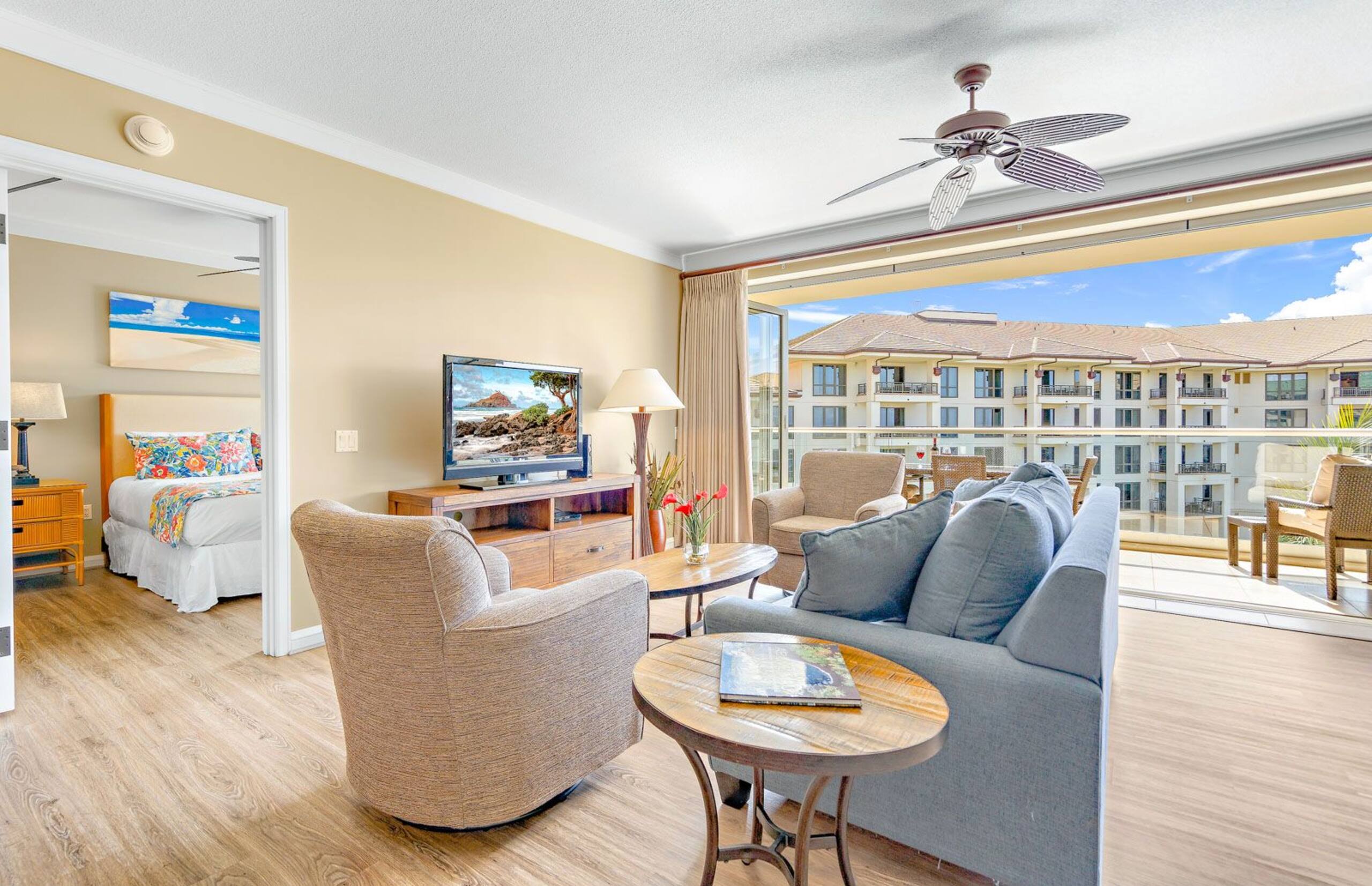 Condo in Lahaina · ★4.89 · 2 bedrooms · 3 beds · 2 baths - Image 6
