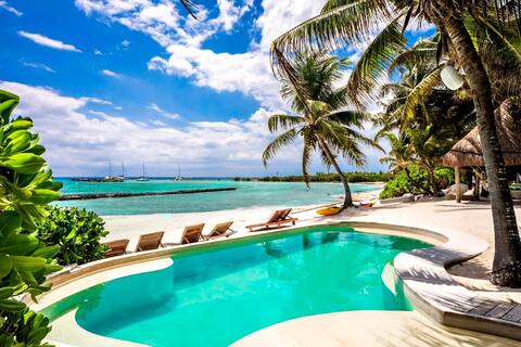 ★Casa del Agua - Unique beachfront Villa w/Chef ★