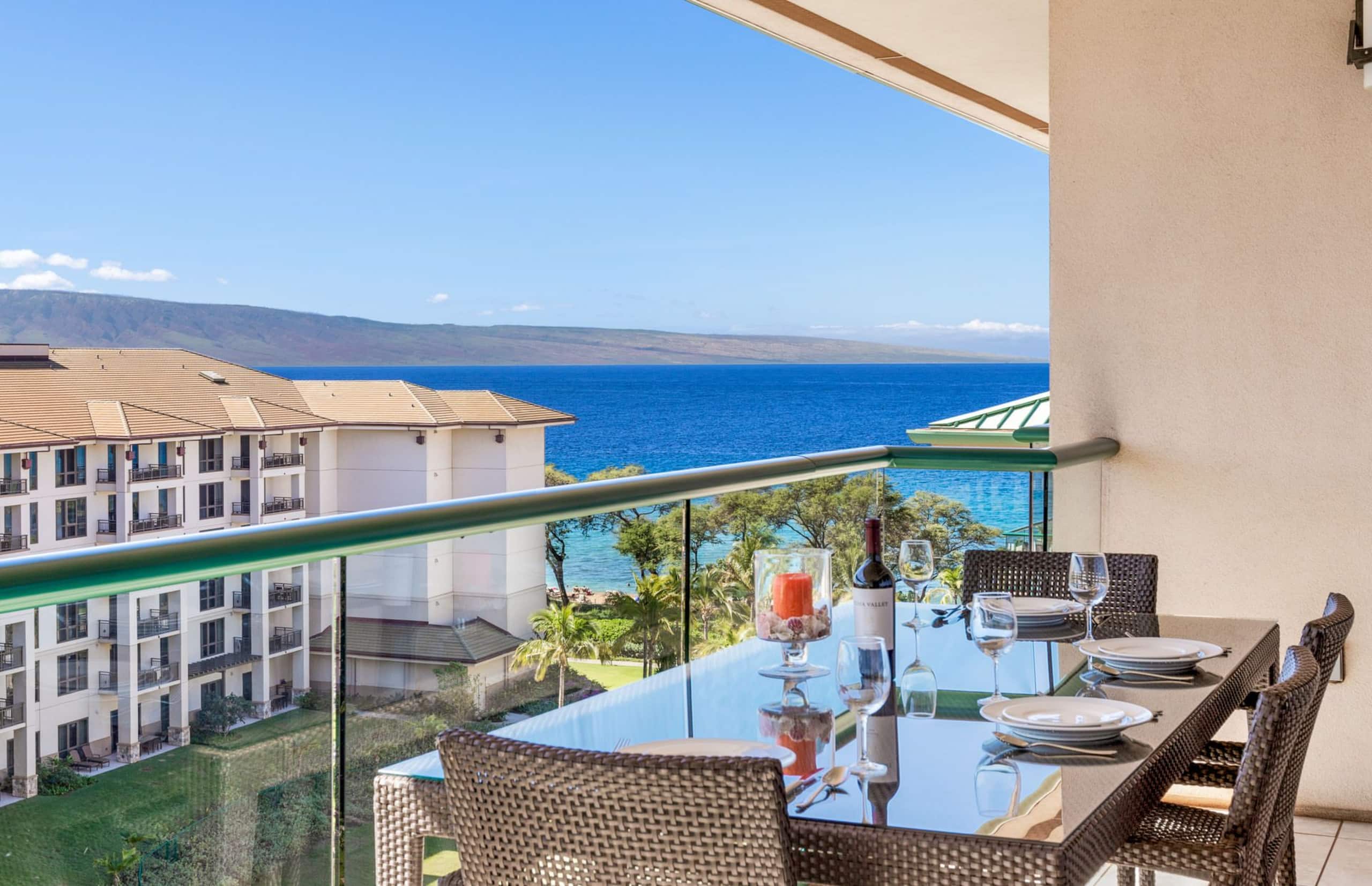 Condo in Lahaina · ★4.79 · 1 bedroom · 2 beds · 1 bath - Image 2