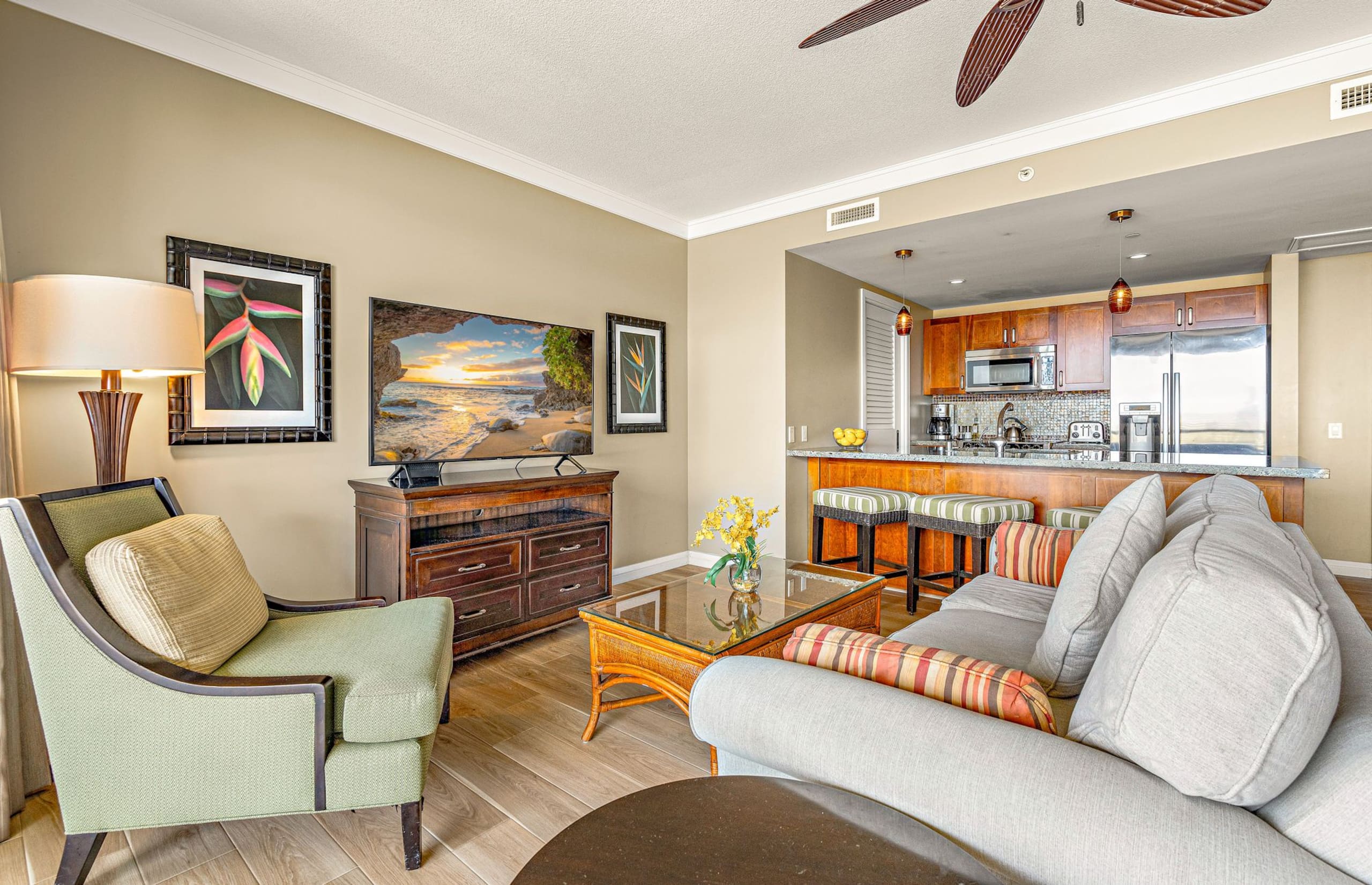 Condo in Lahaina · ★4.79 · 1 bedroom · 2 beds · 1 bath - Image 12