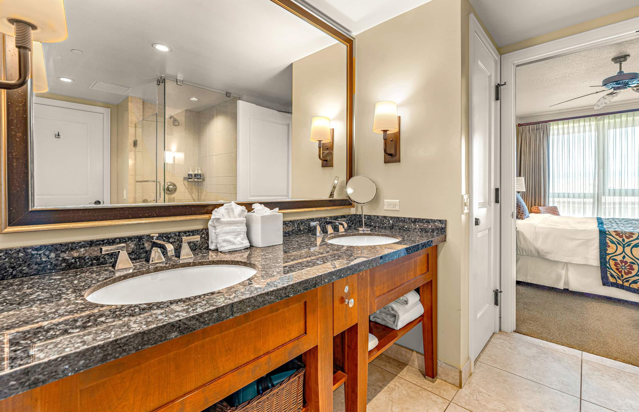 Condo in Lahaina · ★4.79 · 1 bedroom · 2 beds · 1 bath - Image 21