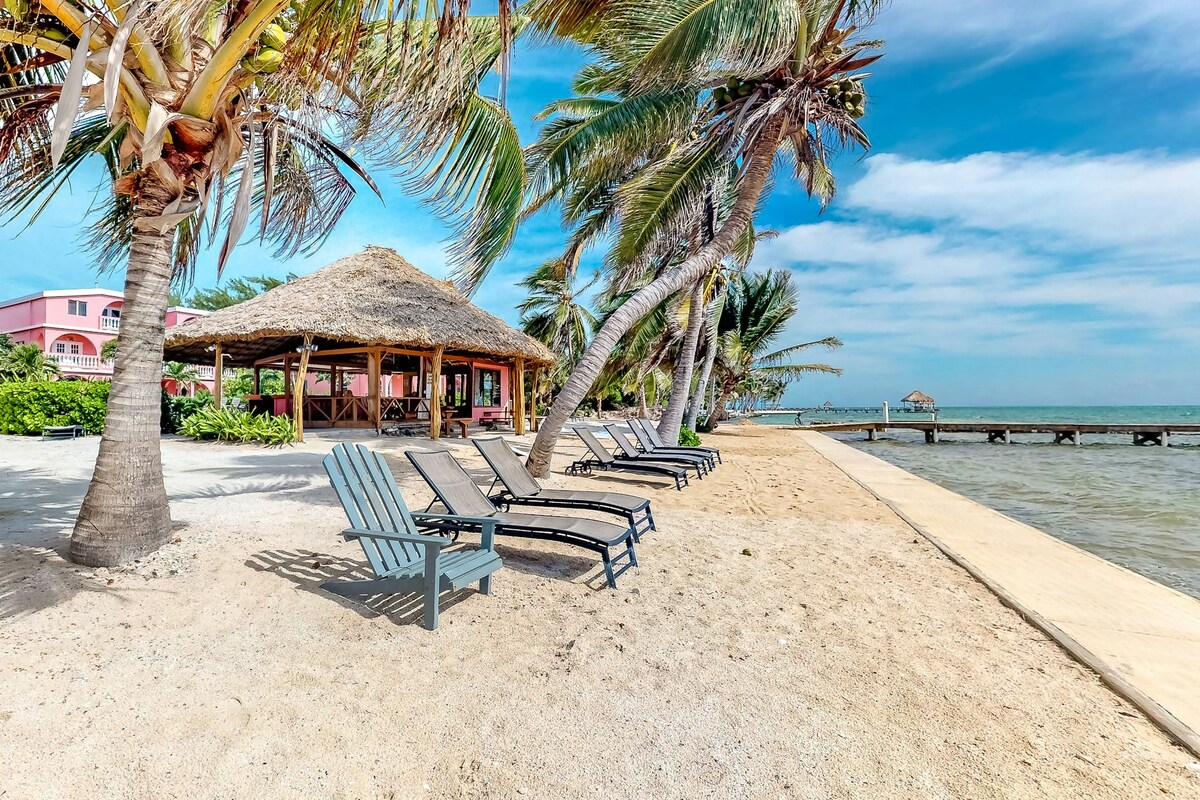 1BR Oceanview Caribe Island | Deck | Pool - Condominiums for Rent in San Pedro, Be, Belize - Image 1