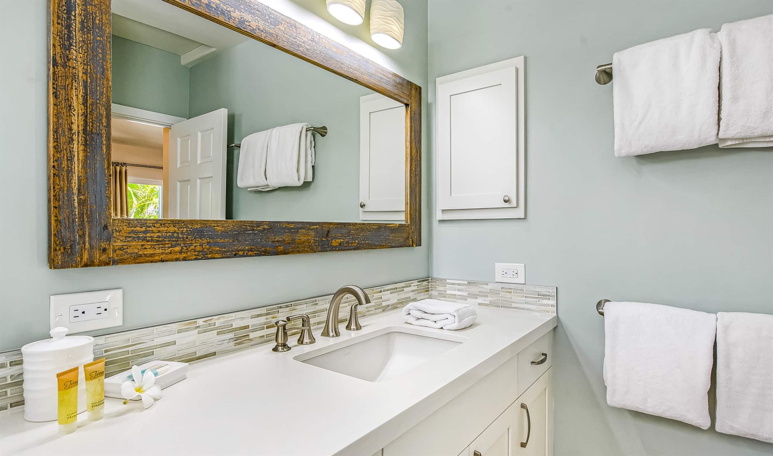 Luxury Cottage,Saltwater Spa-Close to Beach,Dining - Image 19