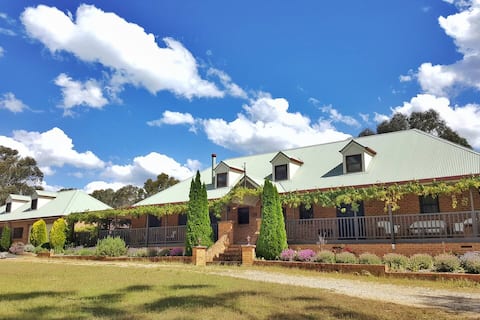 Illowra House | Maya Sanctuary