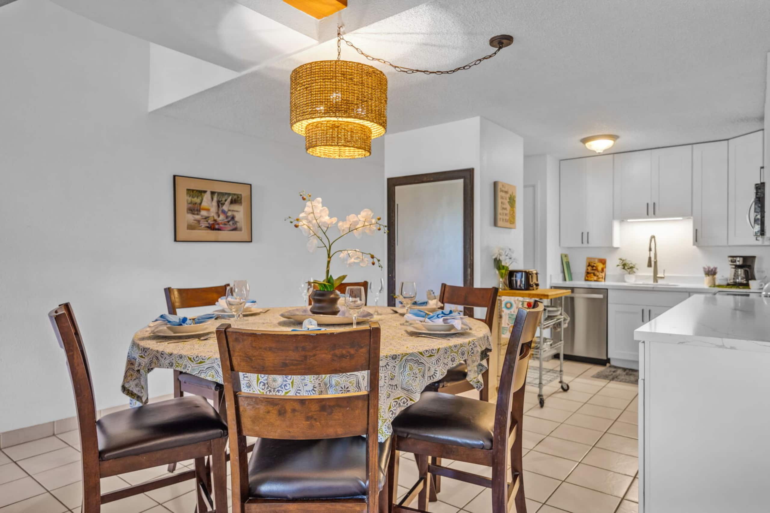 Condo in Kihei · ★4.56 · 2 bedrooms · 5 beds · 2 private baths - Image 16