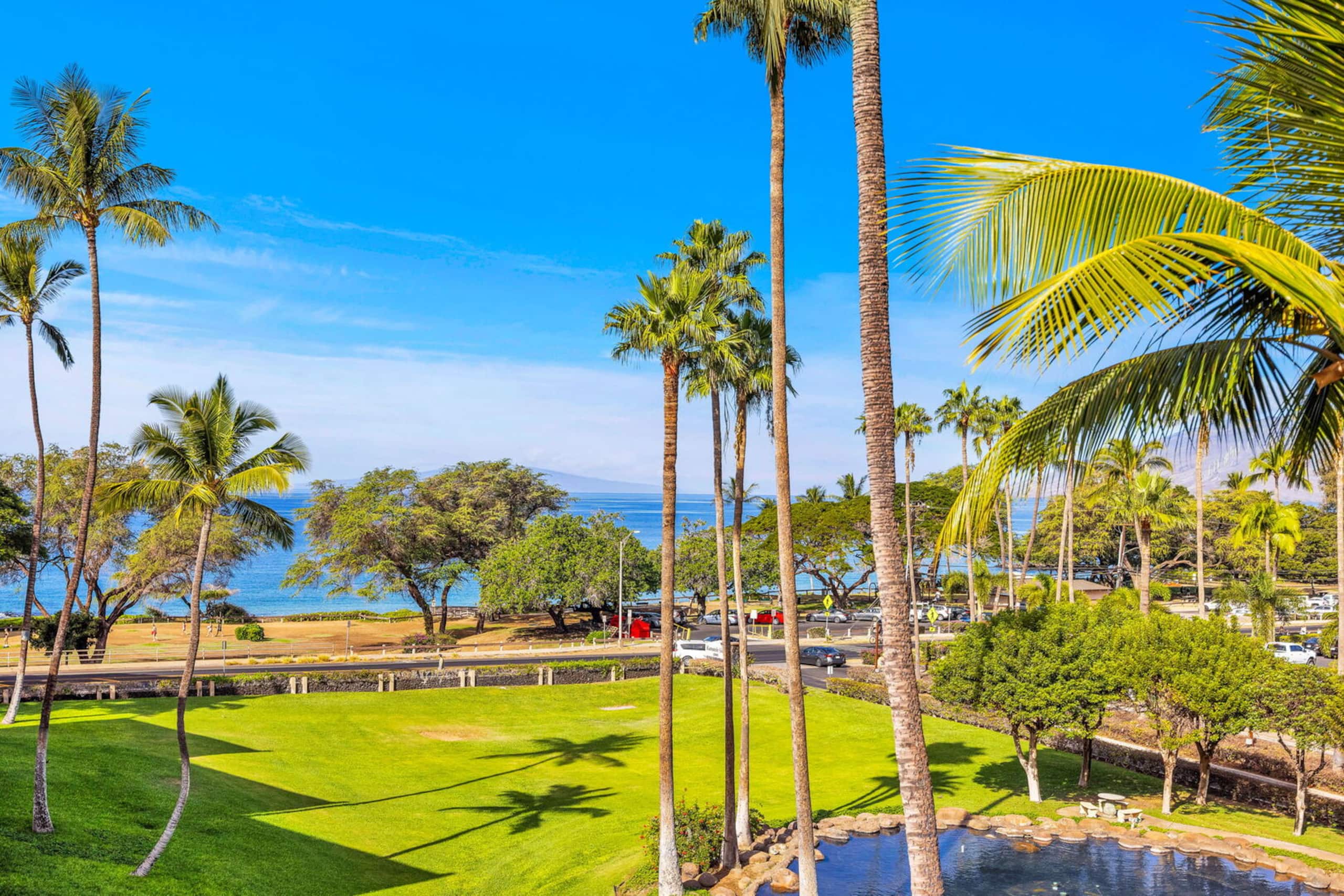Condo in Kihei · ★4.56 · 2 bedrooms · 5 beds · 2 private baths - Image 4