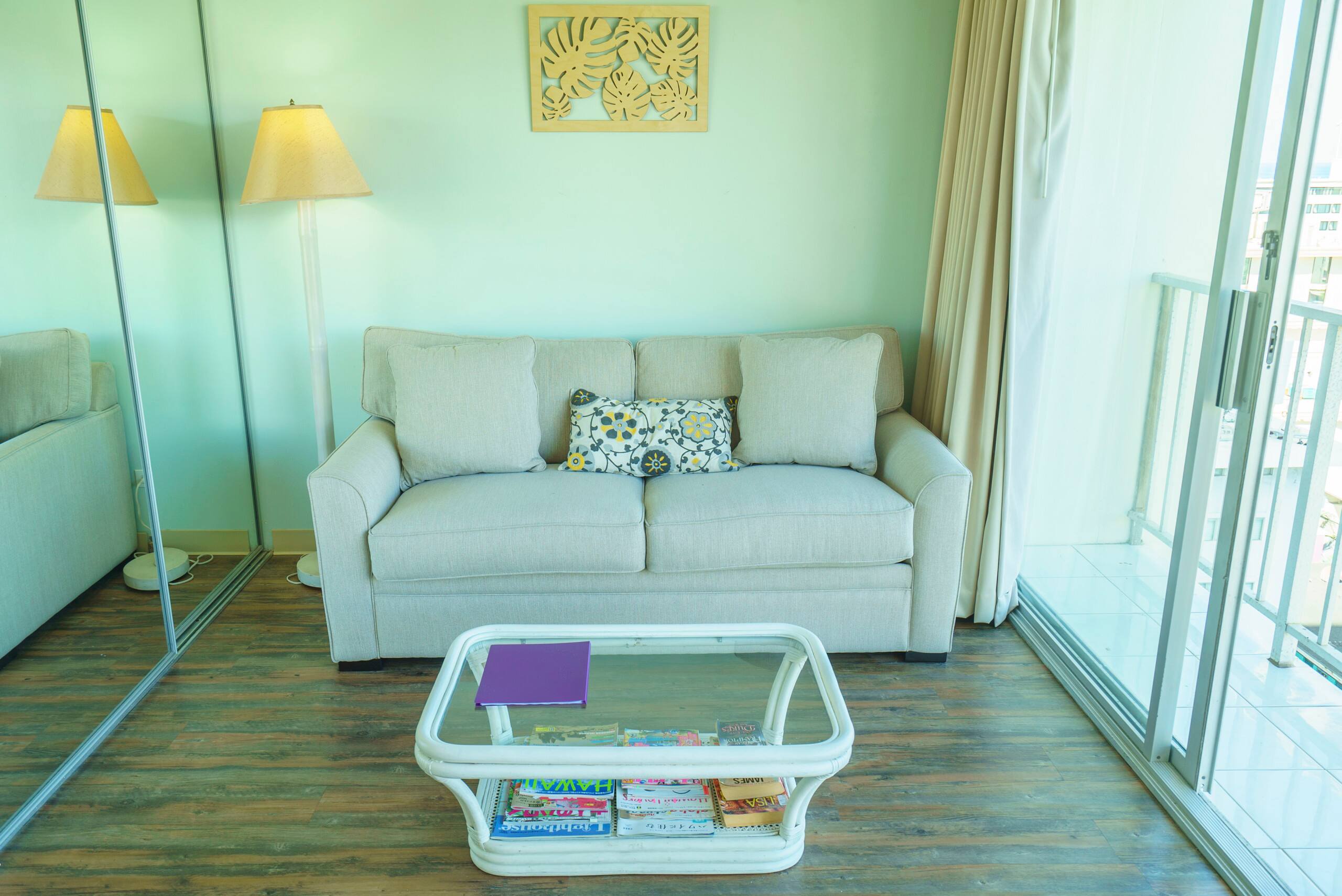 Condo in Honolulu · ★4.37 · 1 bedroom · 2 beds · 1 bath - Image 24