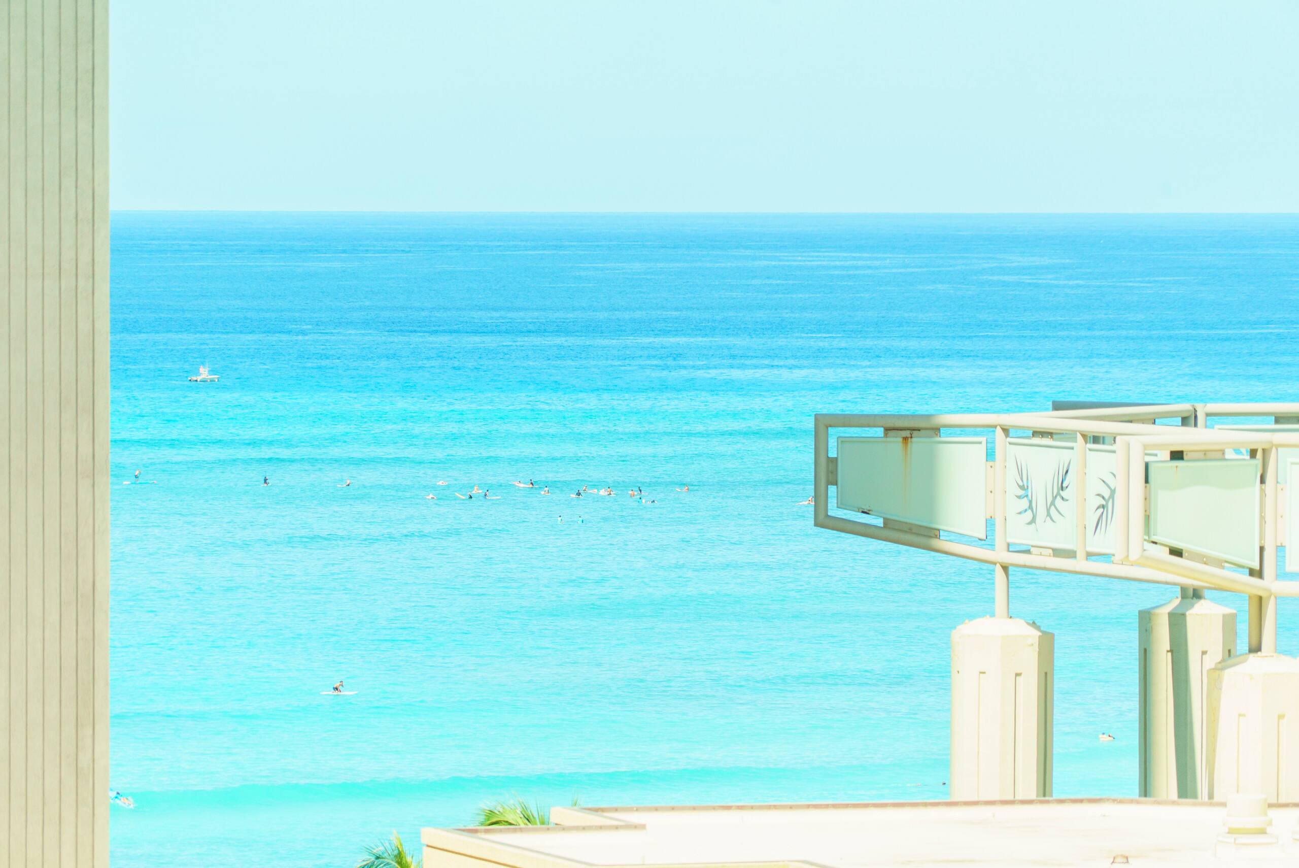 Condo in Honolulu · ★4.37 · 1 bedroom · 2 beds · 1 bath - Image 2