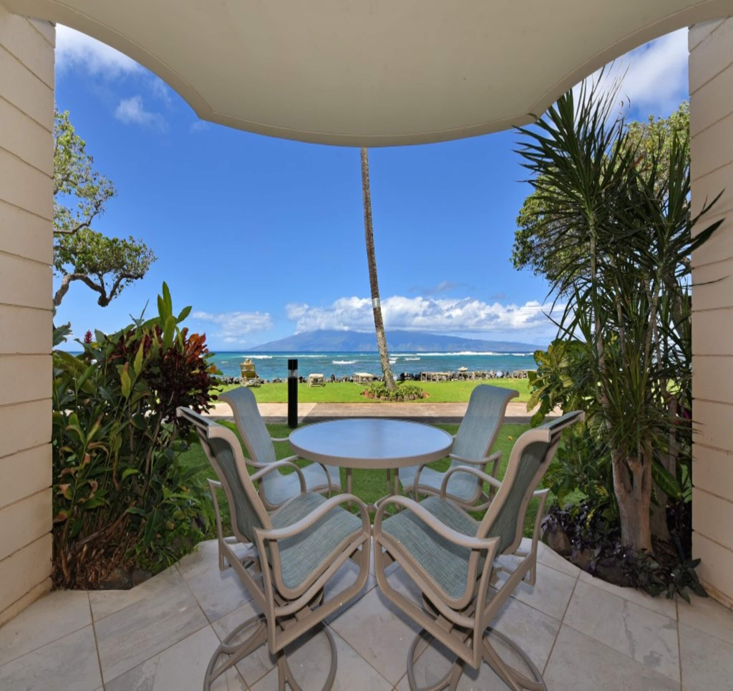 Condo in Lahaina · ★4.78 · 1 bedroom · 1 bed · 1 bath - Image 14