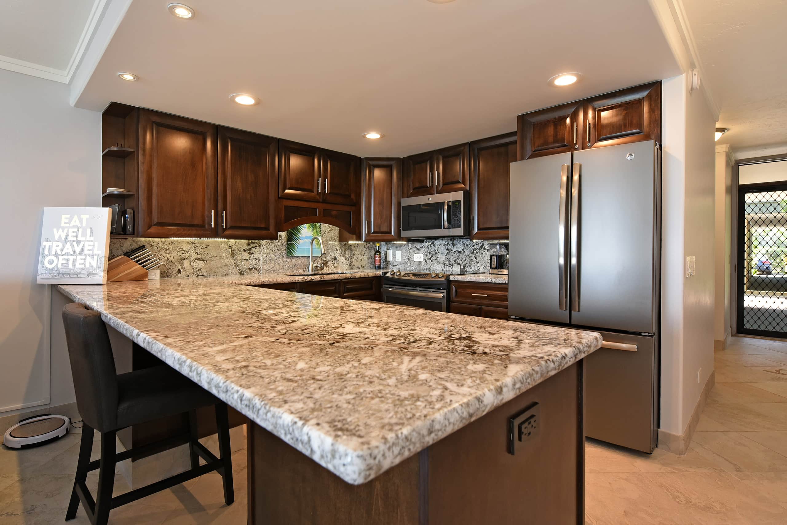 Condo in Lahaina · ★4.78 · 1 bedroom · 1 bed · 1 bath - Image 3