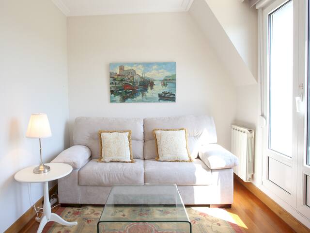 Centenario, amplias terrazas y vistas. gallery image 3