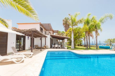 La Quinta Heights -6 bed villa-private pool