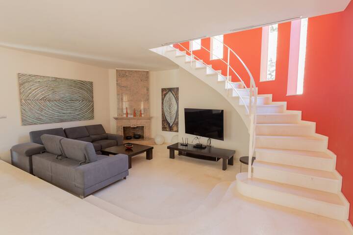 Villa Maitreya gallery image 5