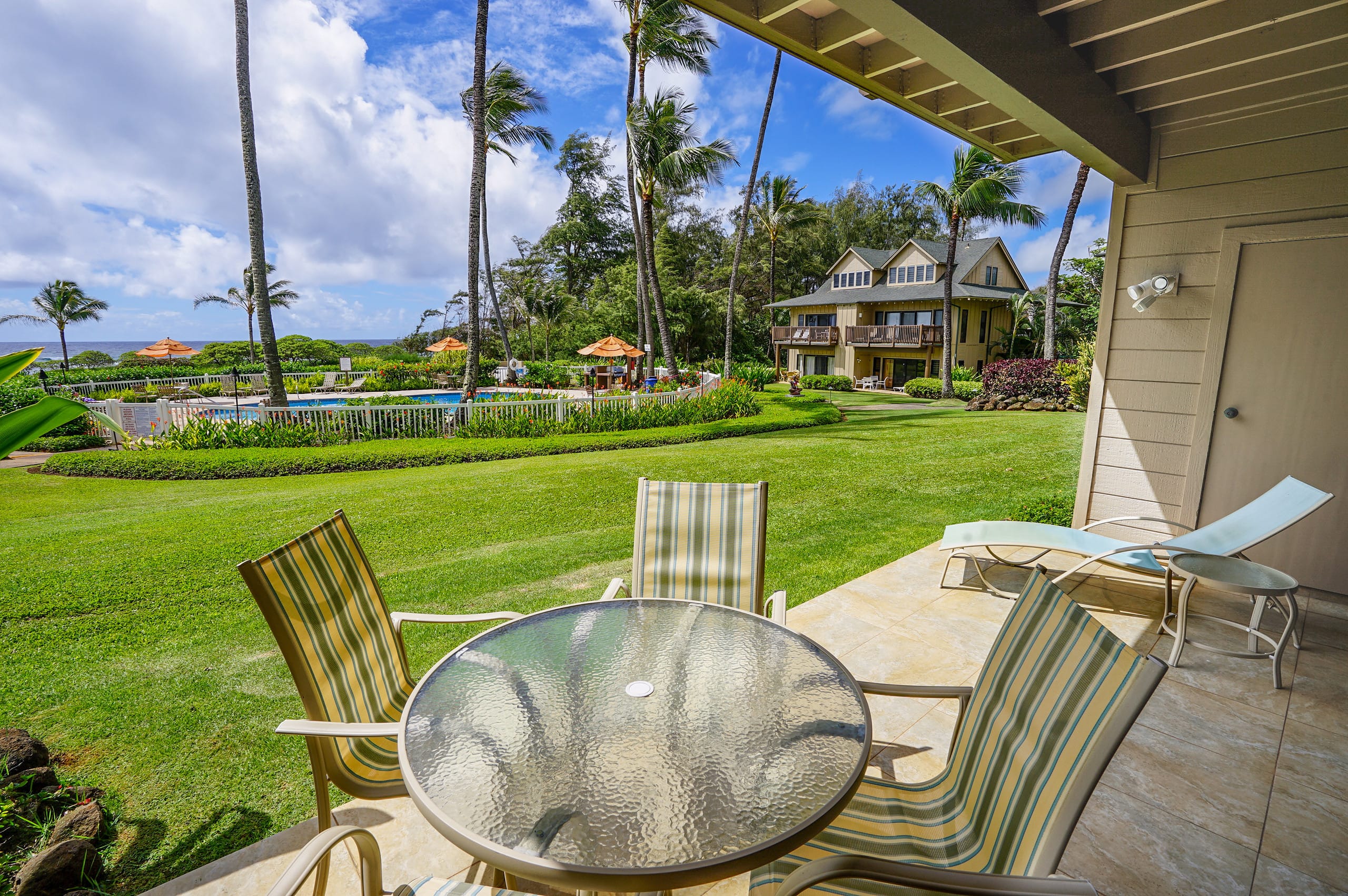 Kaha Lani 109, Ocean View, Walk to Beach - Main photo