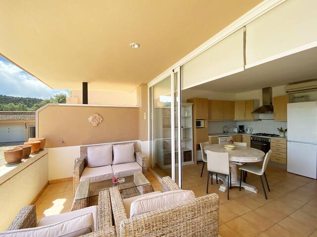 Holiday rental apartment with swimming pool in Beg gallery image 4