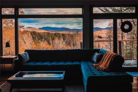 Fireplace+Japanese Tub+Chef Kitchen+Serene Views