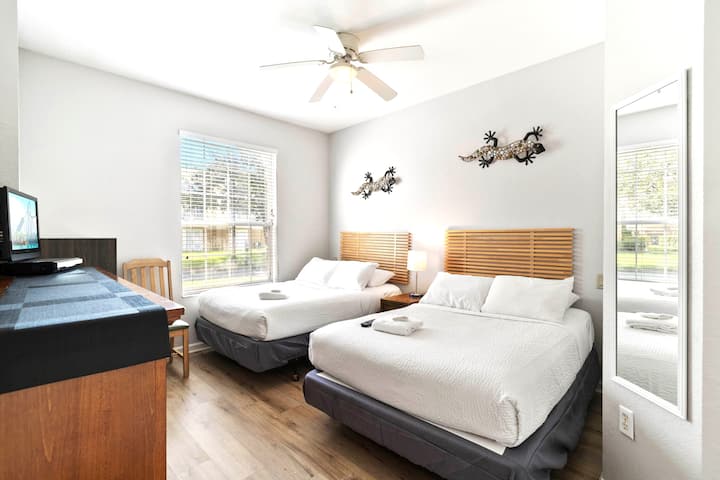 חדר שינה 3, שתי מיטות מלאות.