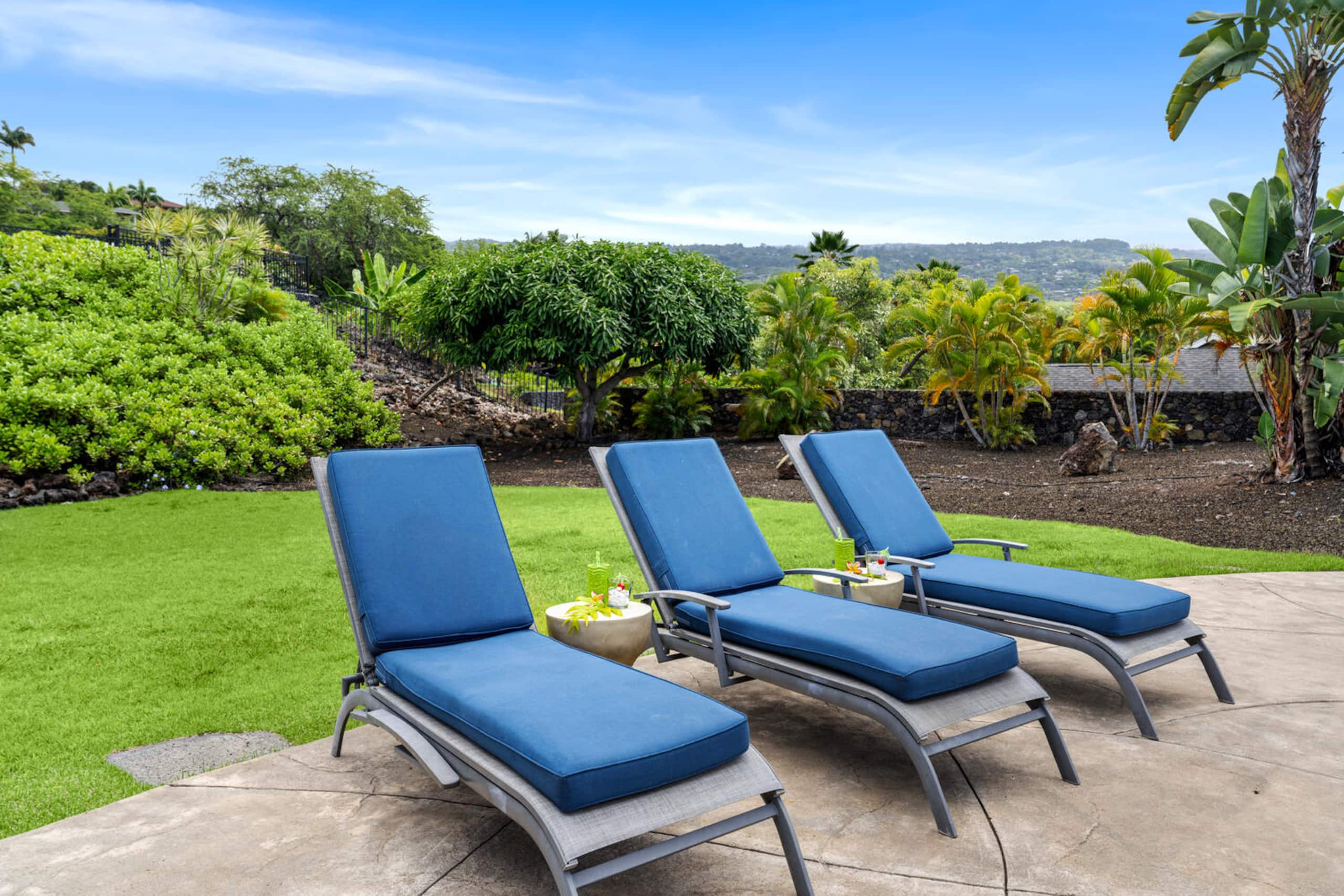 Home in Kailua-Kona · ★4.72 · 3 bedrooms · 3 beds · 2.5 baths - Image 47