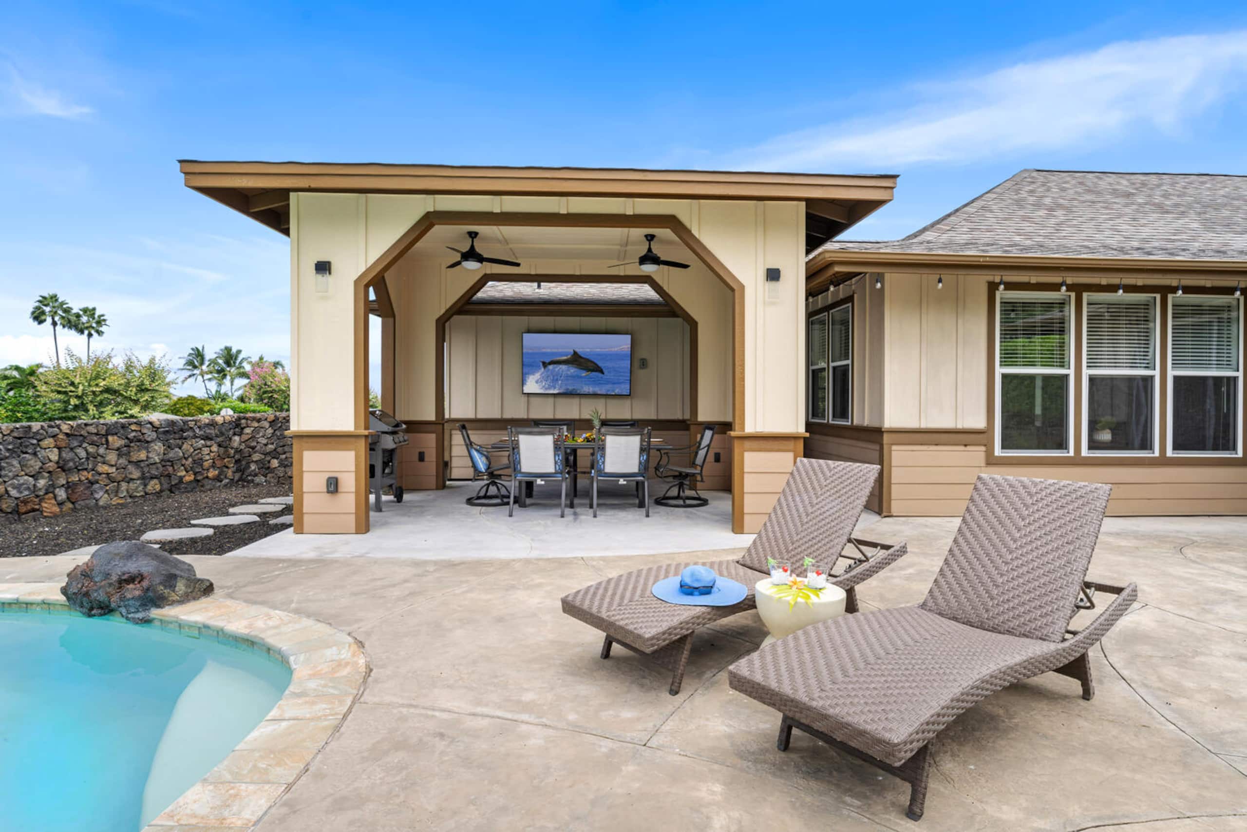 Home in Kailua-Kona · ★4.72 · 3 bedrooms · 3 beds · 2.5 baths - Image 51
