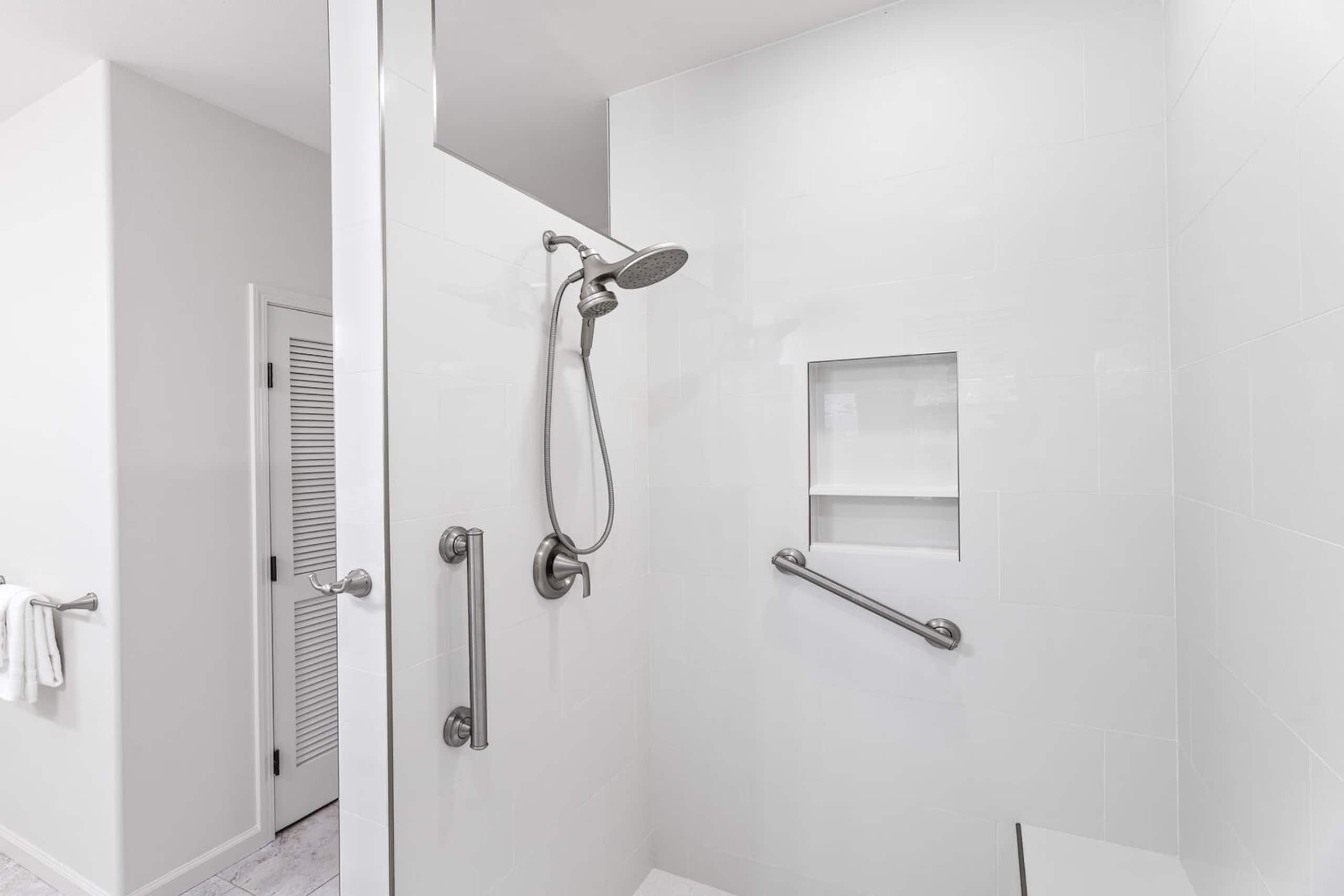 Home in Kailua-Kona · ★4.72 · 3 bedrooms · 3 beds · 2.5 baths - Image 10