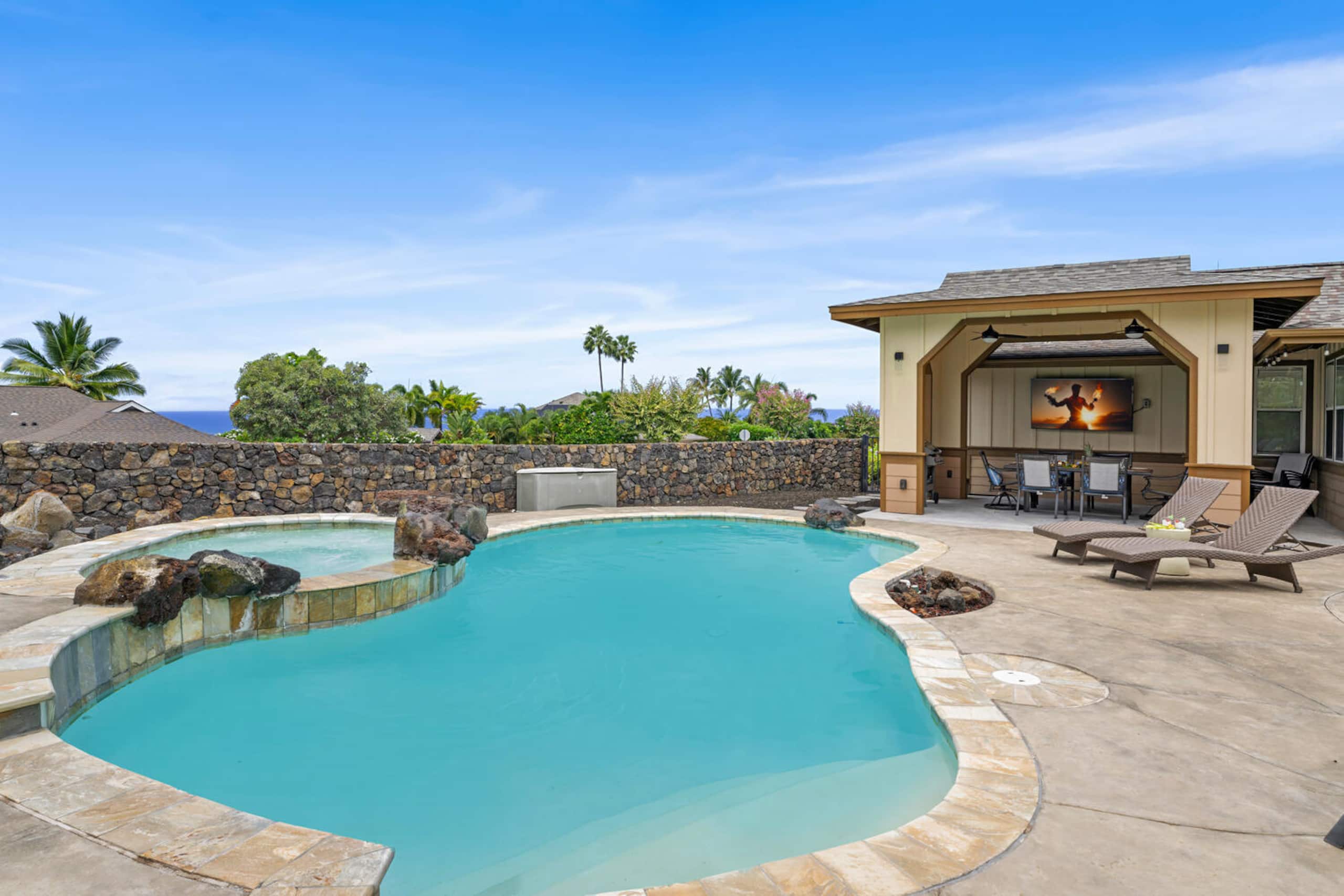 Home in Kailua-Kona · ★4.72 · 3 bedrooms · 3 beds · 2.5 baths - Image 48