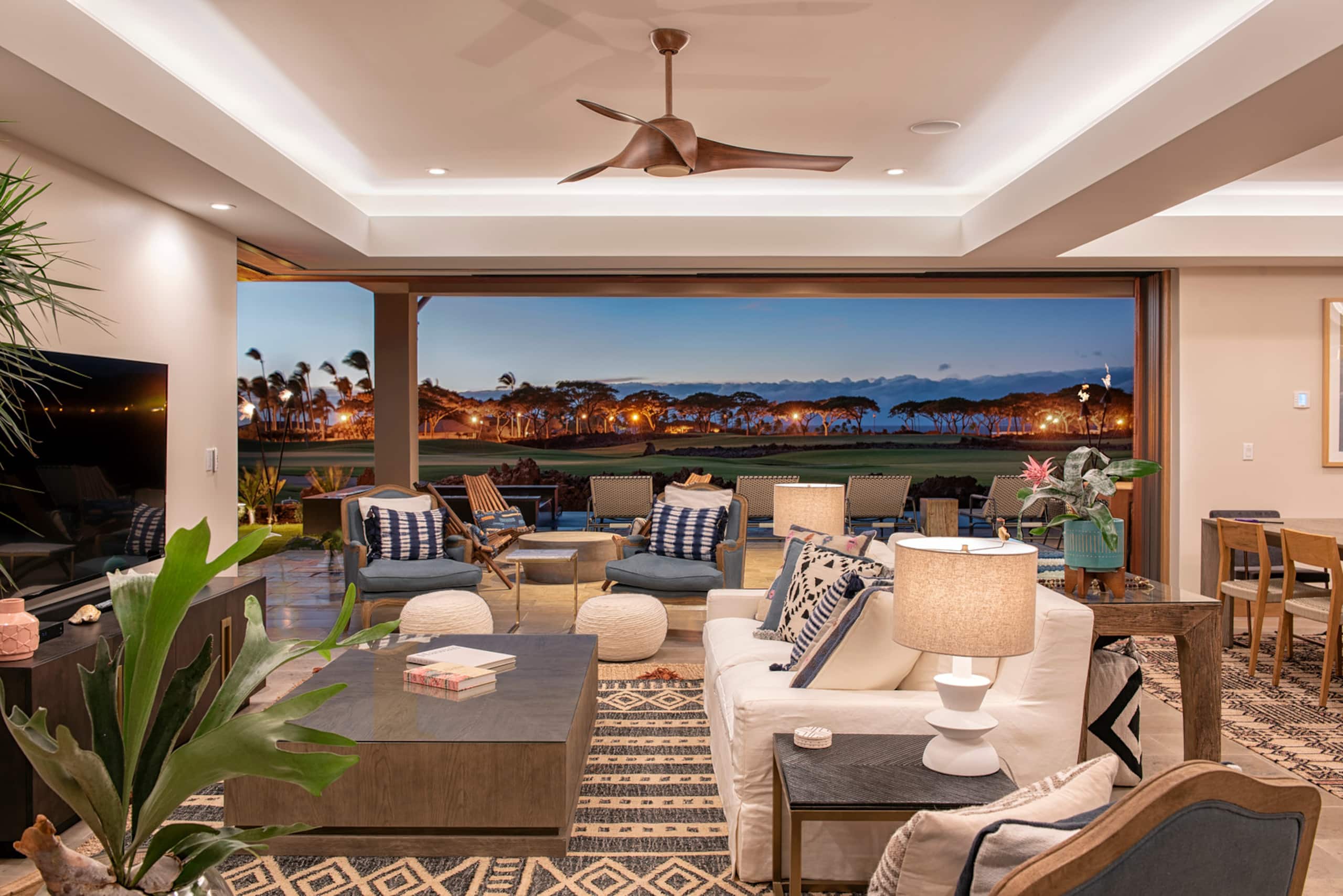 Home in Waimea · ★4.7 · 4 bedrooms · 5 beds · 4.5 baths - Image 5