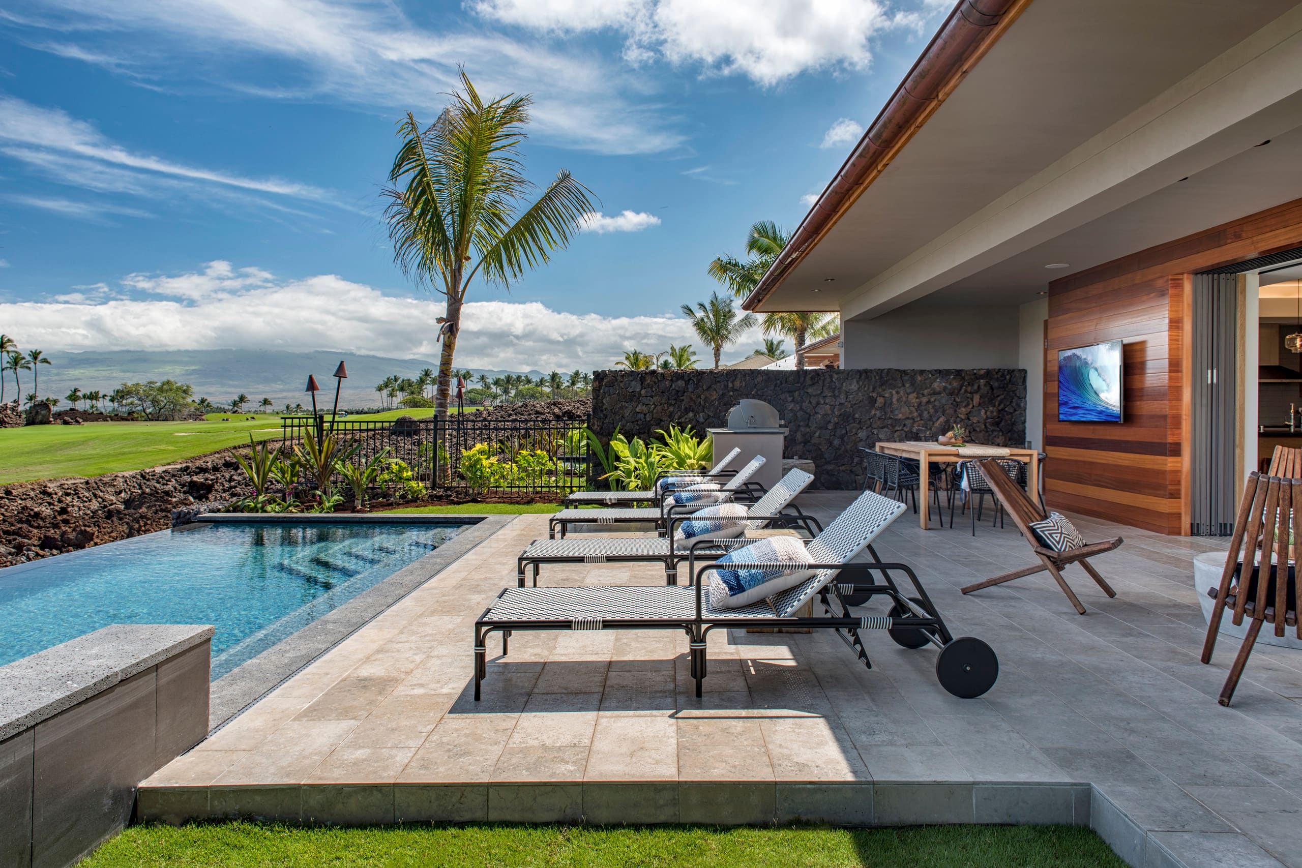 Home in Waimea · ★4.7 · 4 bedrooms · 5 beds · 4.5 baths - Image 22