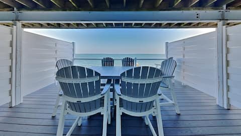 New 4 Bedroom 3 Bath Luxury Condo overlooking the