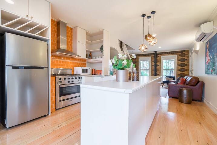 Buckingham gallery image 4