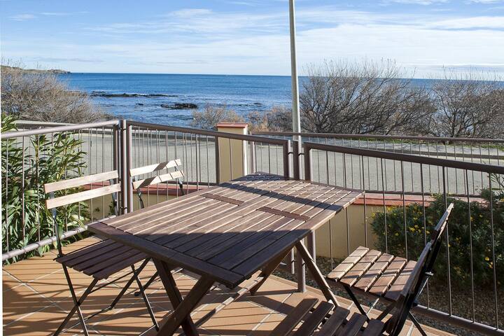 flor de mar 4 – nice and bright apartment located gallery image 3