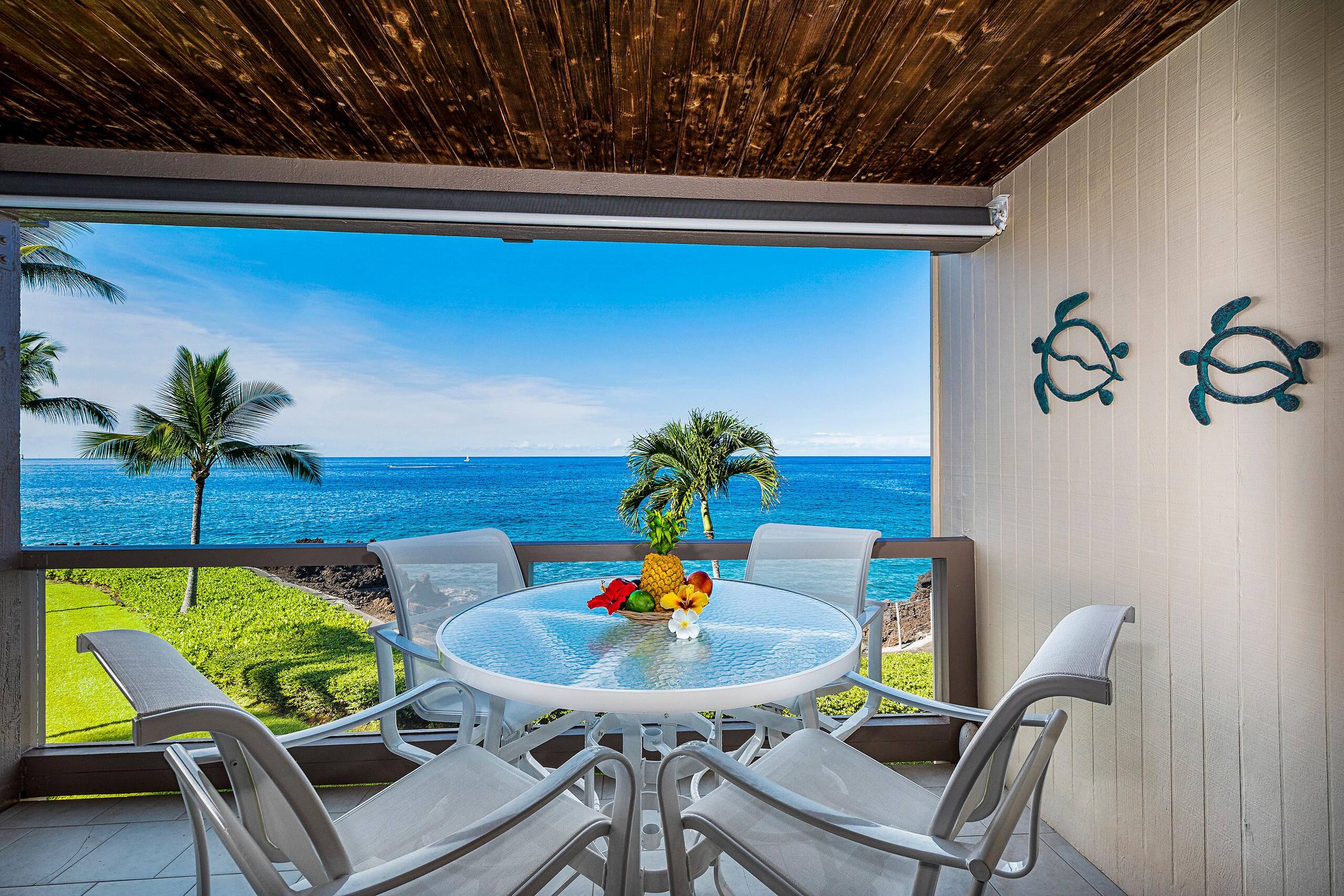Condo in Kailua-Kona · ★4.57 · 2 bedrooms · 2 beds · 2 baths - Image 19