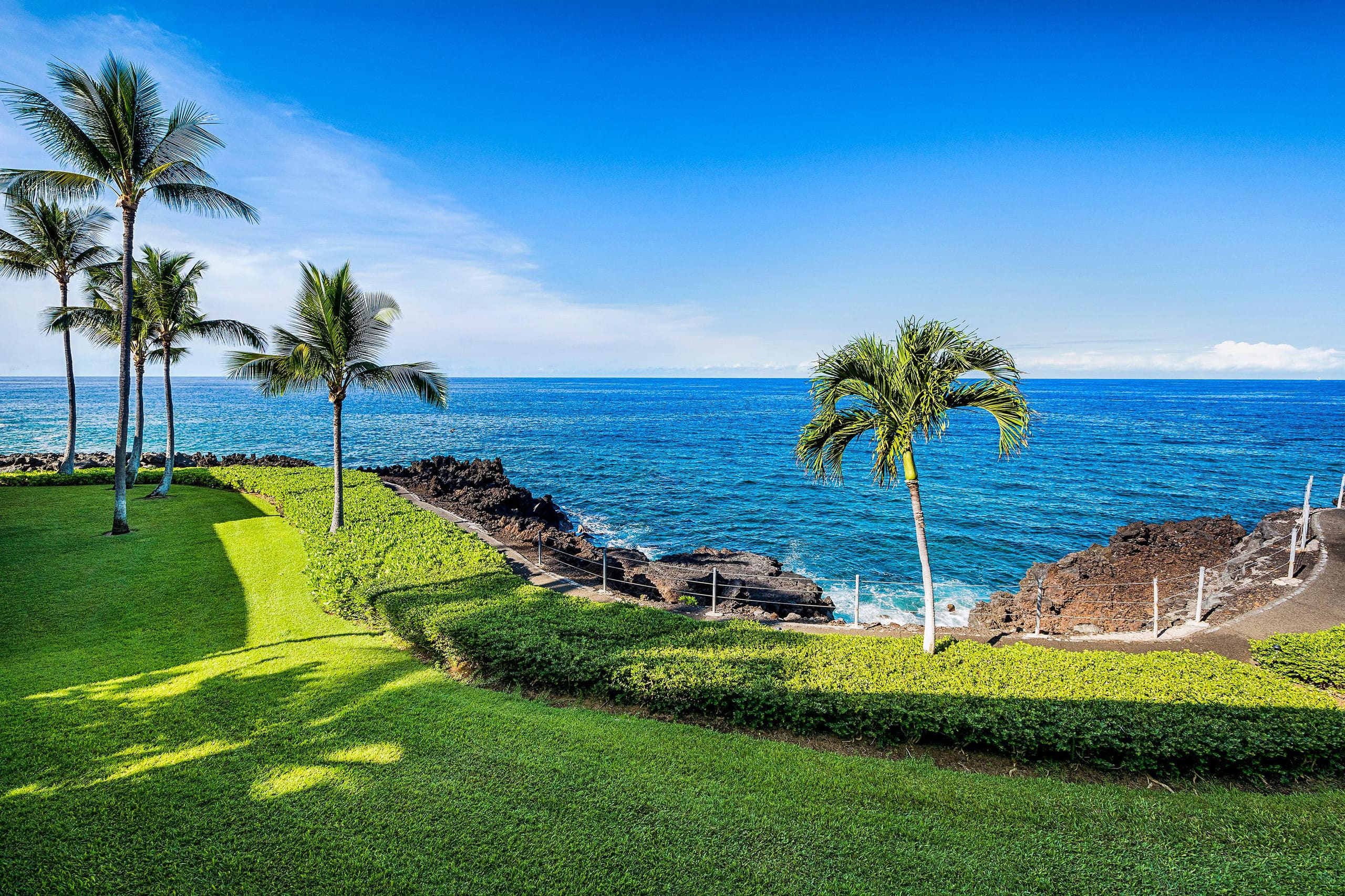 Condo in Kailua-Kona · ★4.57 · 2 bedrooms · 2 beds · 2 baths - Image 21