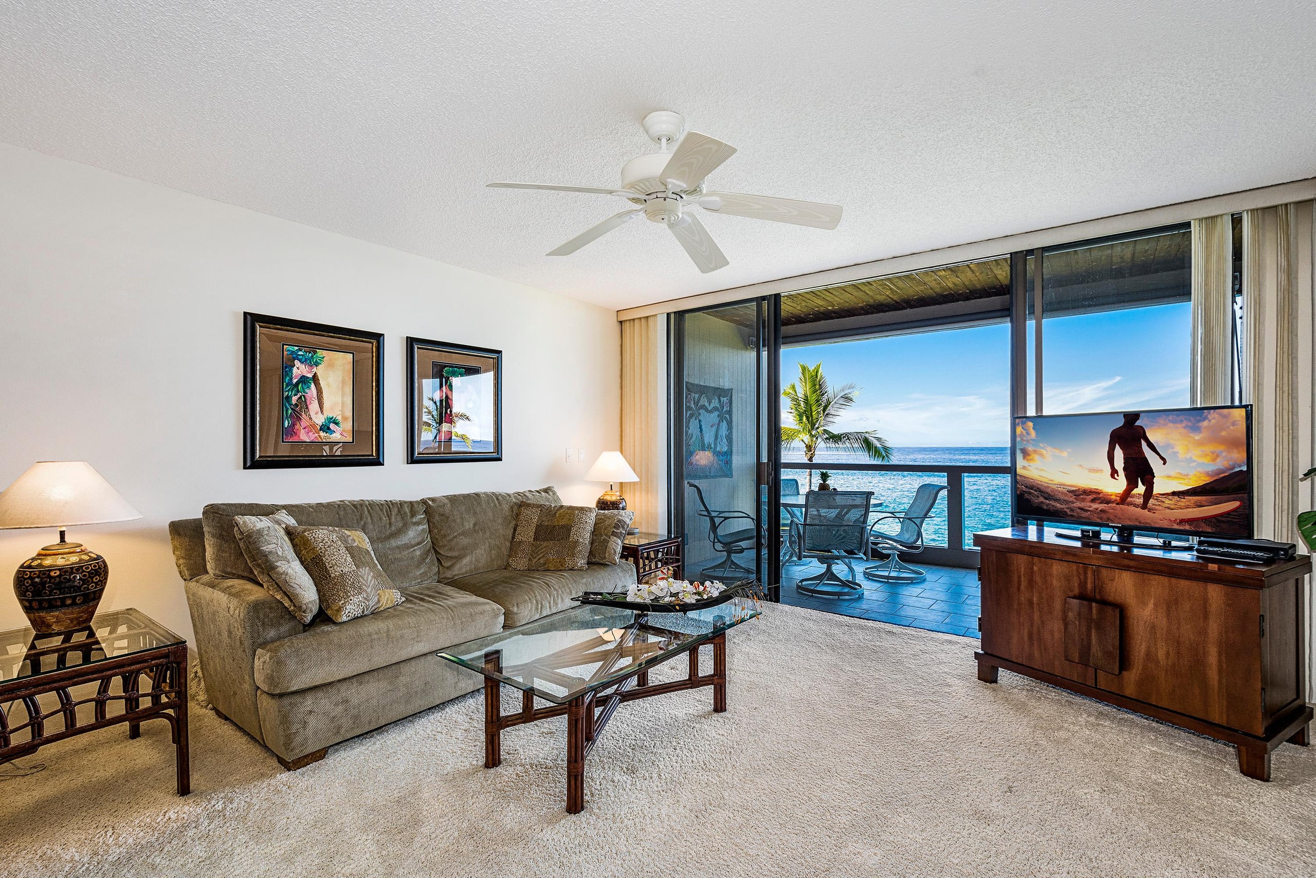 Condo in Kailua-Kona · ★4.57 · 2 bedrooms · 2 beds · 2 baths - Image 4