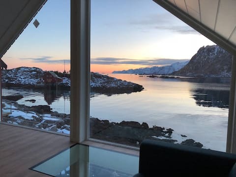 Fisherman`s Cabin Lofoten
