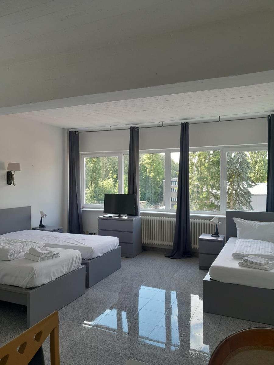 Top Airbnb: BoLA Shared Room, Hamburg, Convenient Location, No. 5 in Bramfeld