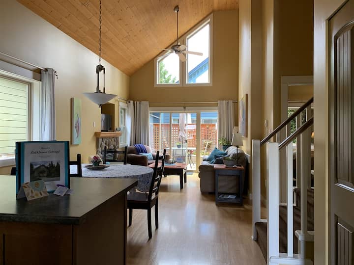 Perfect Retreat in Parksville! Cottages for Rent in Parksville