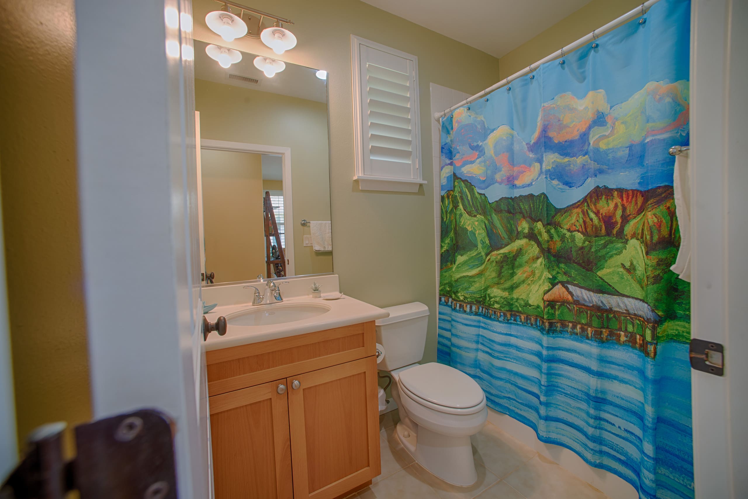 Condo in Princeville · ★4.86 · 2 bedrooms · 4 beds · 3 shared baths - Image 19