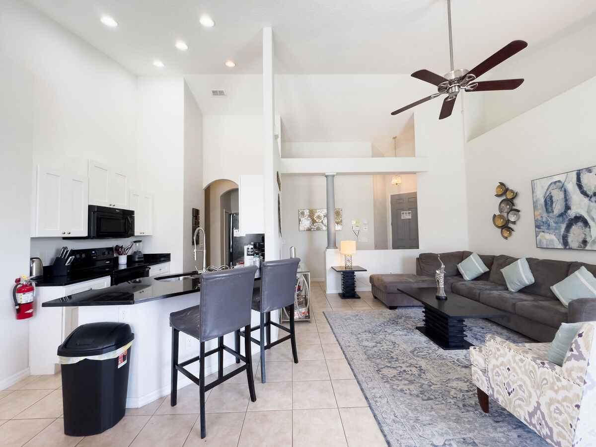 Tuscan Hills Resort Home with Pool (T904BD) - Houses for Rent in