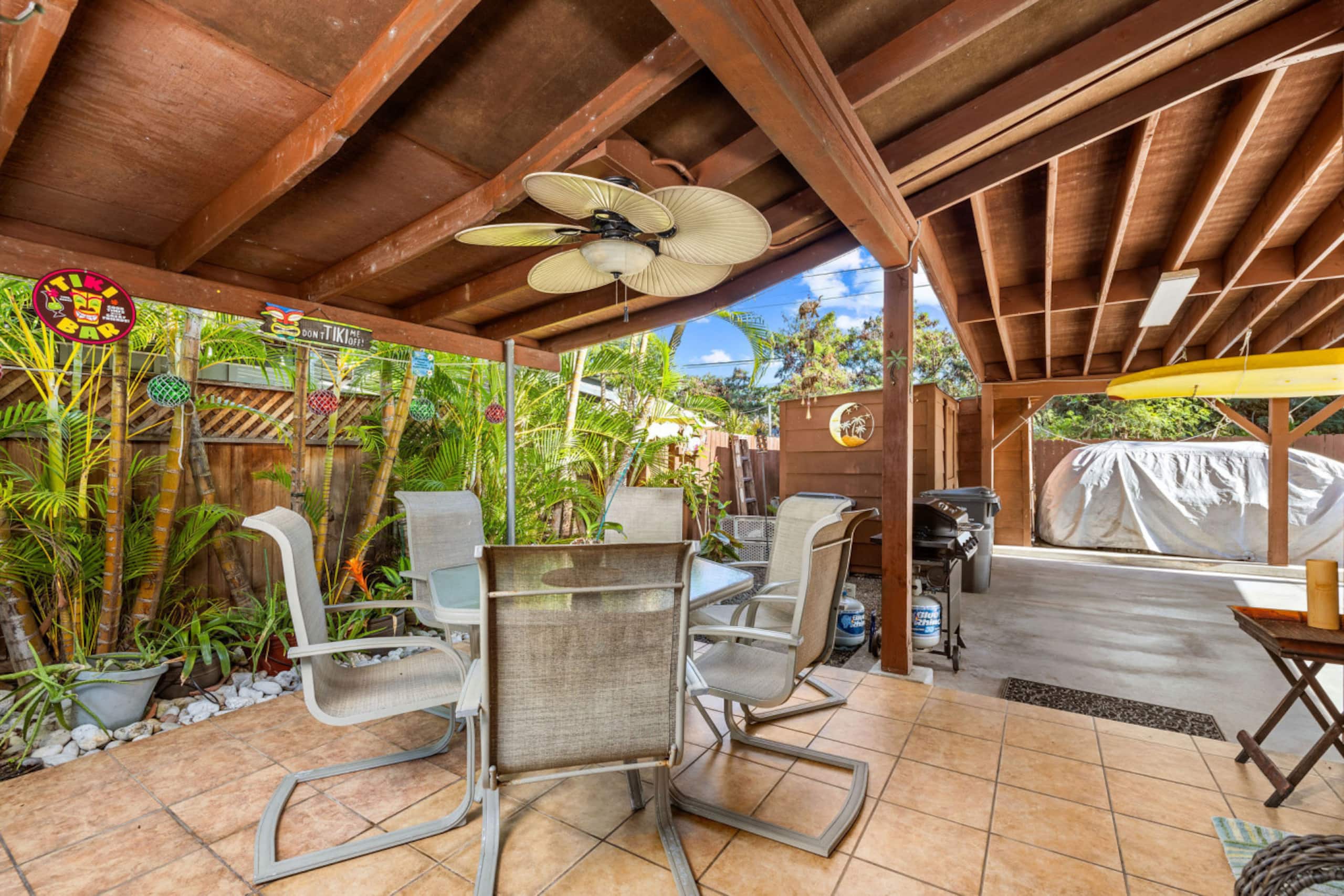 Home in Kailua-Kona · ★4.84 · 3 bedrooms · 3 beds · 2.5 baths - Image 19