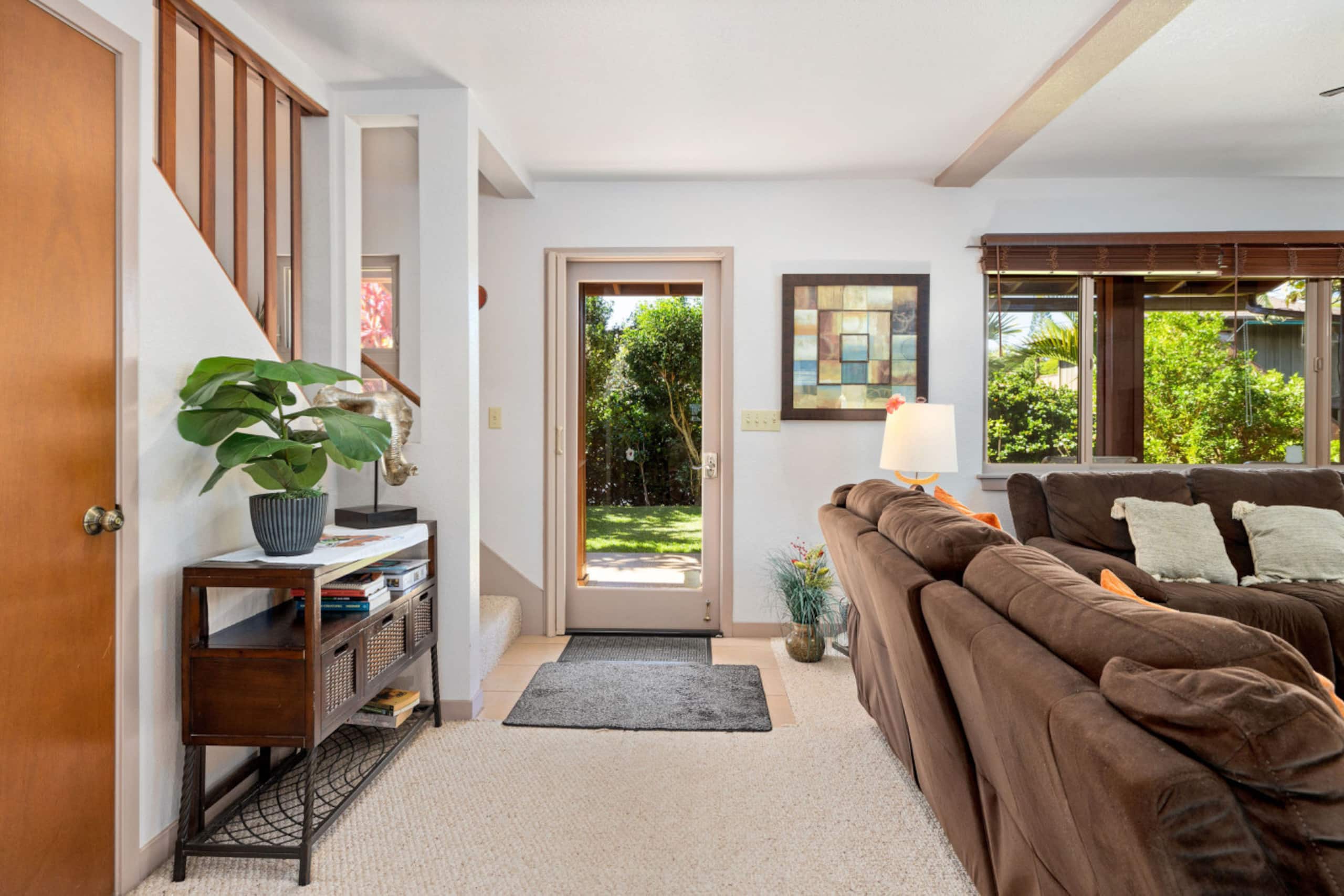 Home in Kailua-Kona · ★4.84 · 3 bedrooms · 3 beds · 2.5 baths - Image 2