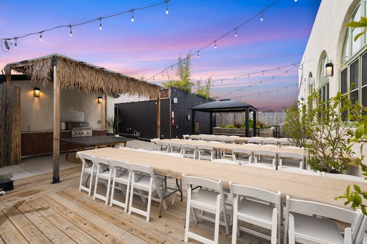 12BR Historic Church Retreat + Event Deck for 90