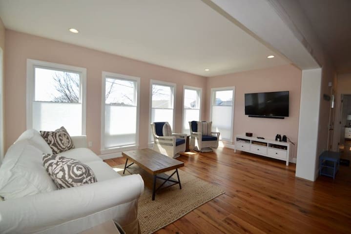Warner Realty Group, LLC managed Airbnb listing 1