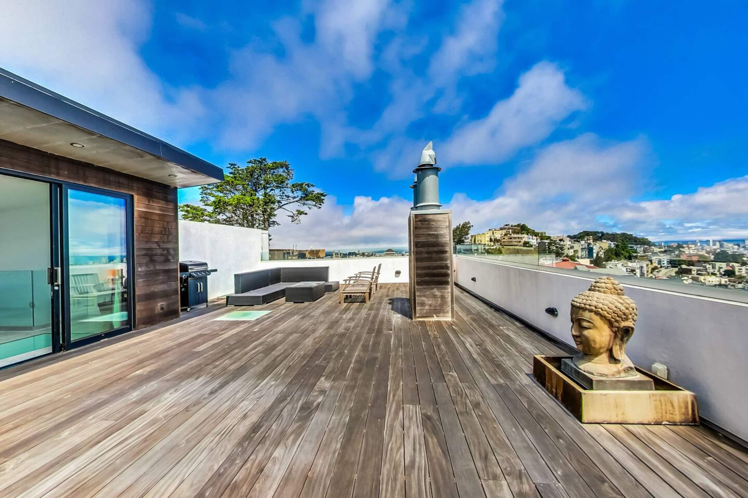 Home in San Francisco · ★4.88 · 3 bedrooms · 3 beds · 2.5 baths - Image 58