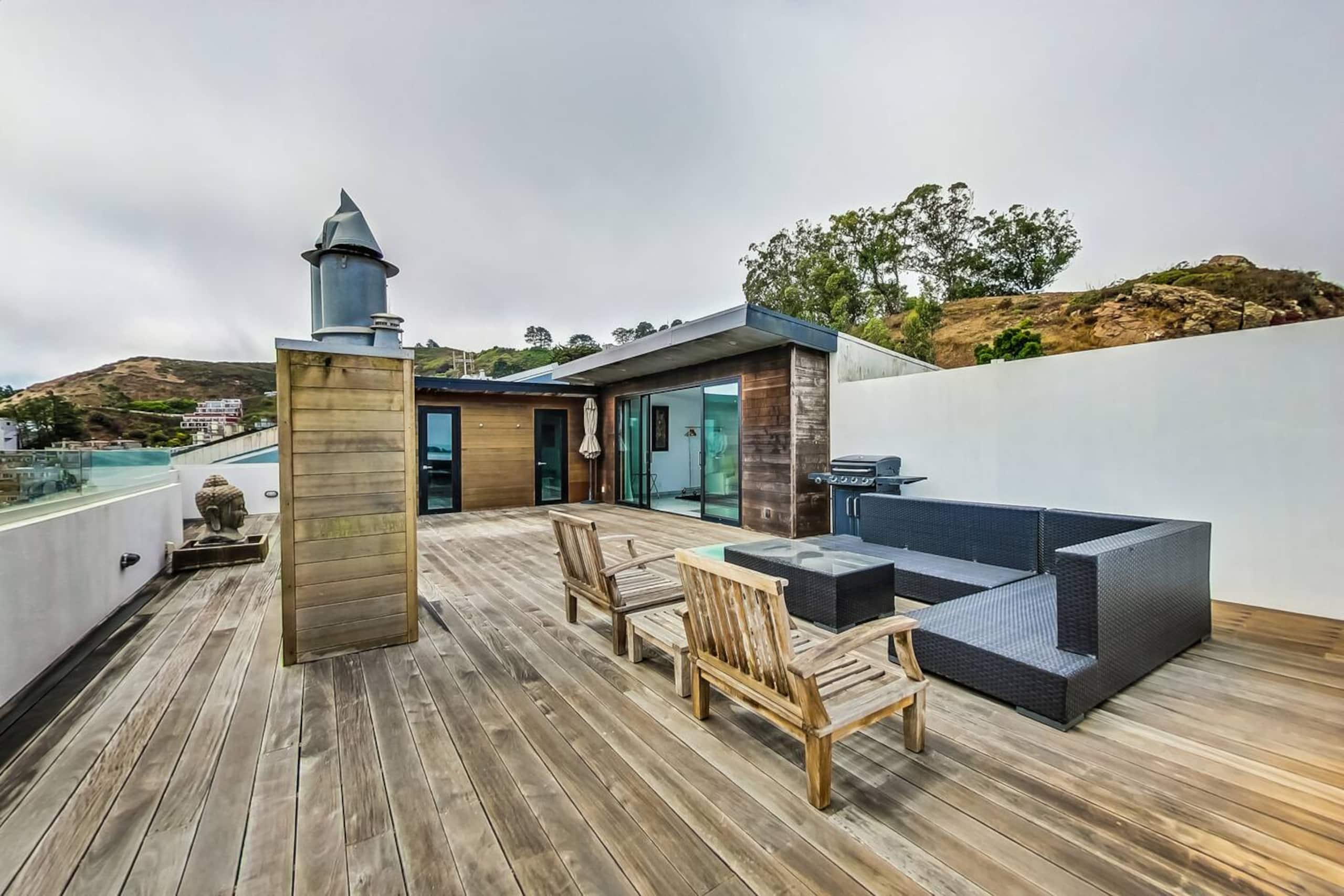 Home in San Francisco · ★4.88 · 3 bedrooms · 3 beds · 2.5 baths - Image 57