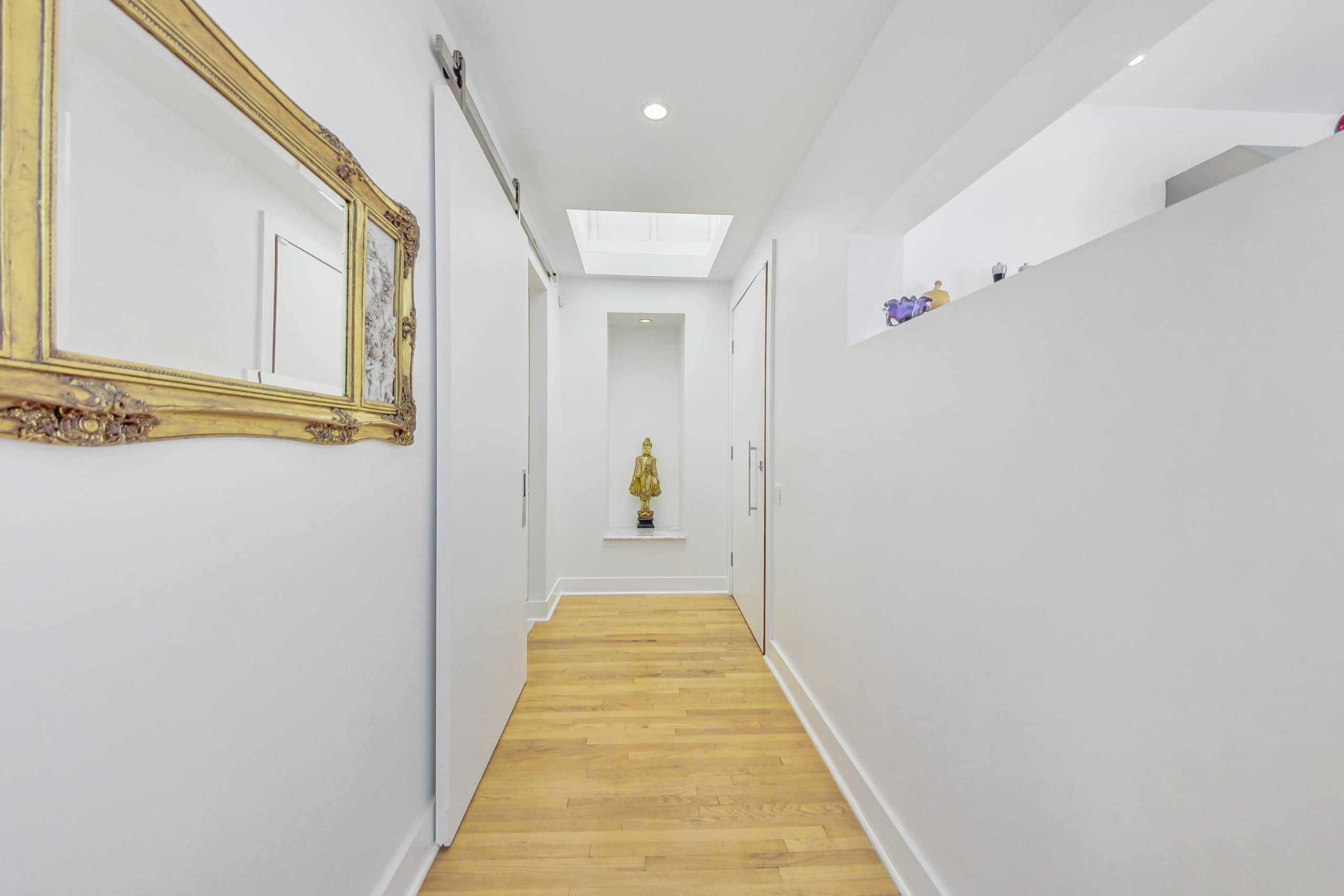 Home in San Francisco · ★4.88 · 3 bedrooms · 3 beds · 2.5 baths - Image 14