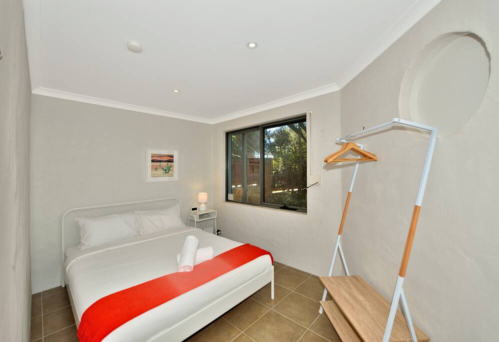 საძინებელი 3