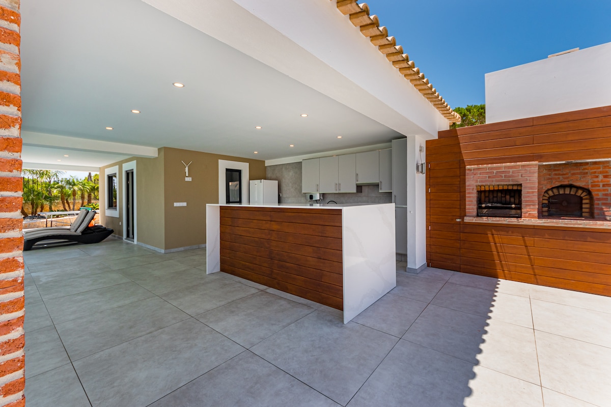 Villa Estrela — view 3