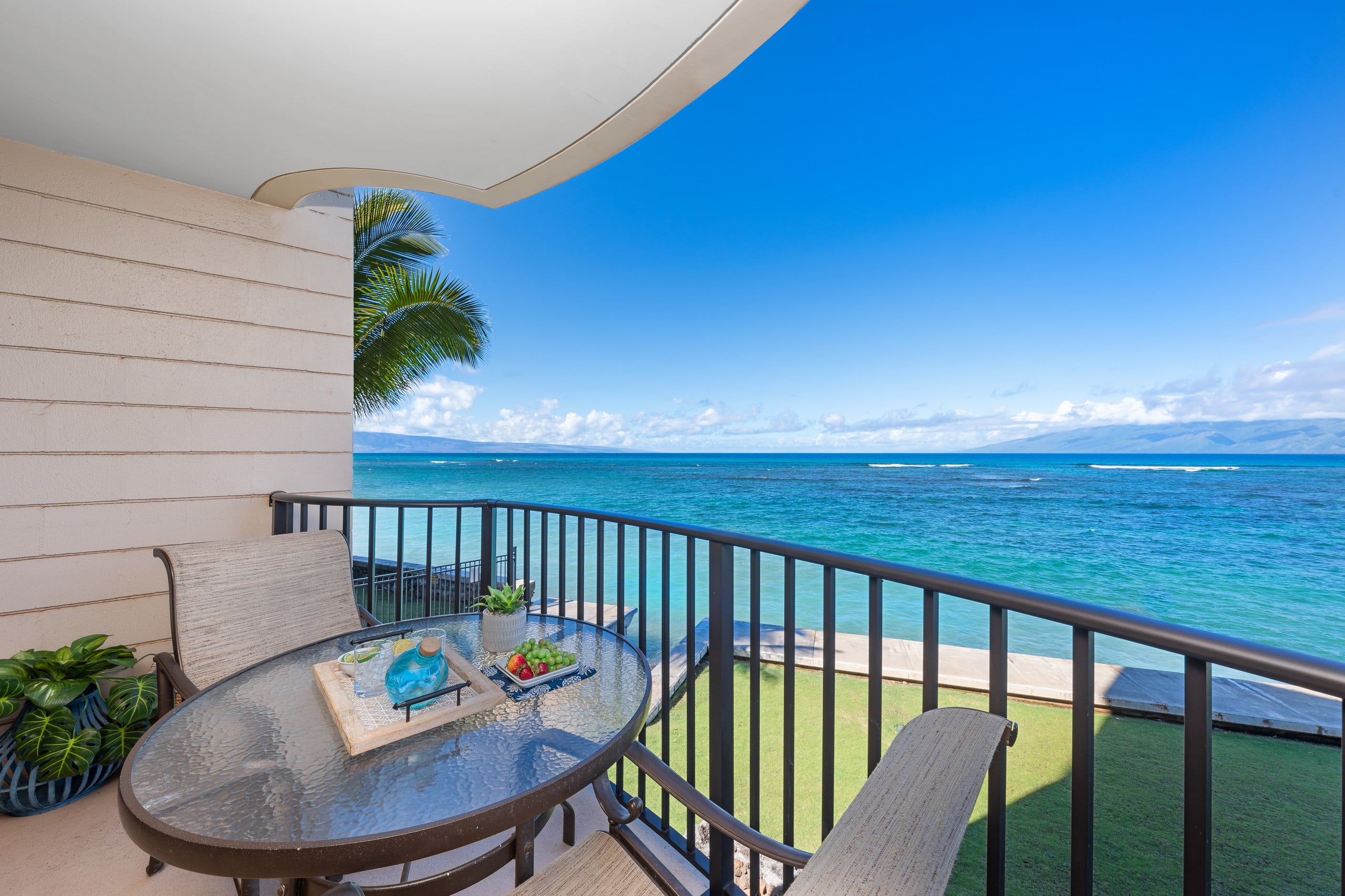 Condo in Lahaina · ★4.45 · 1 bedroom · 2 beds · 1 bath - Image 23