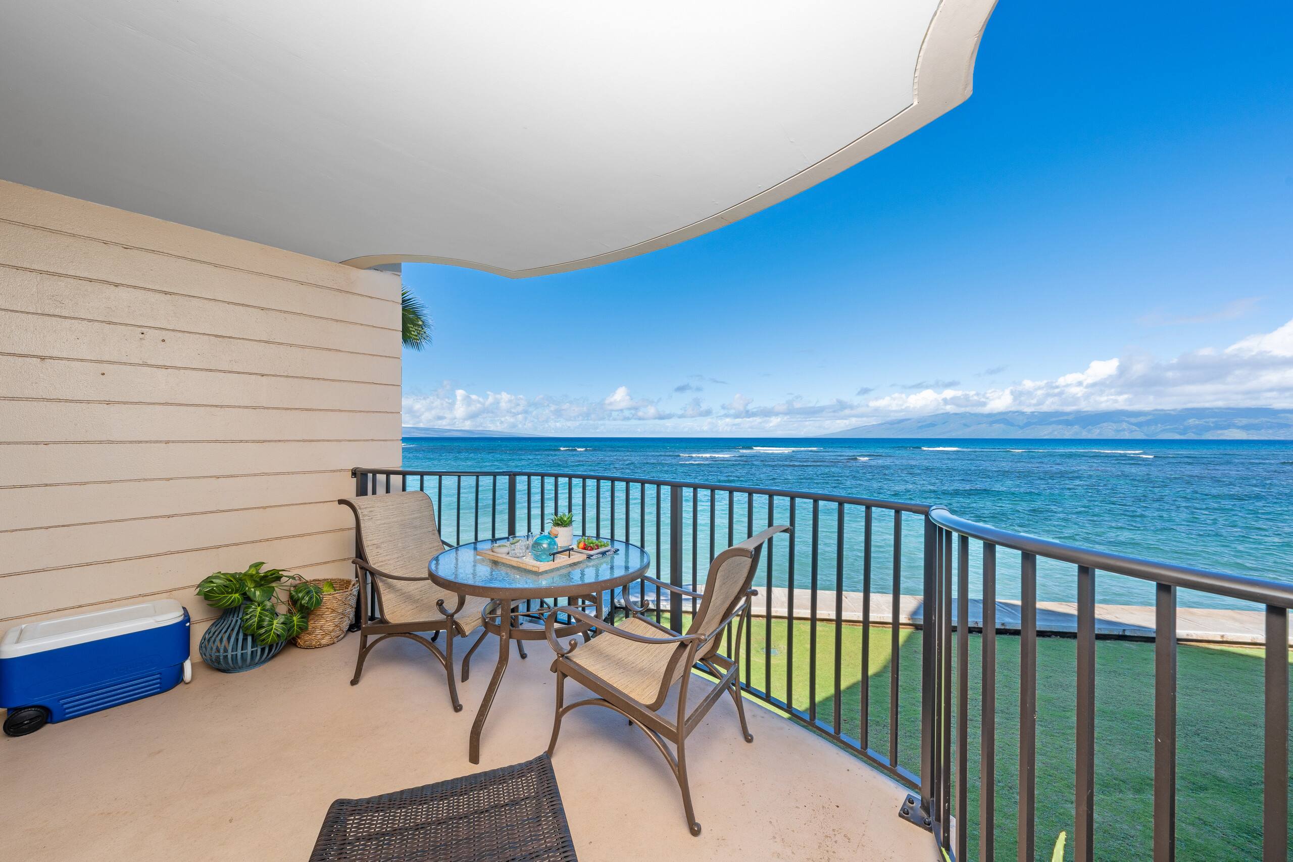 Condo in Lahaina · ★4.45 · 1 bedroom · 2 beds · 1 bath - Image 25