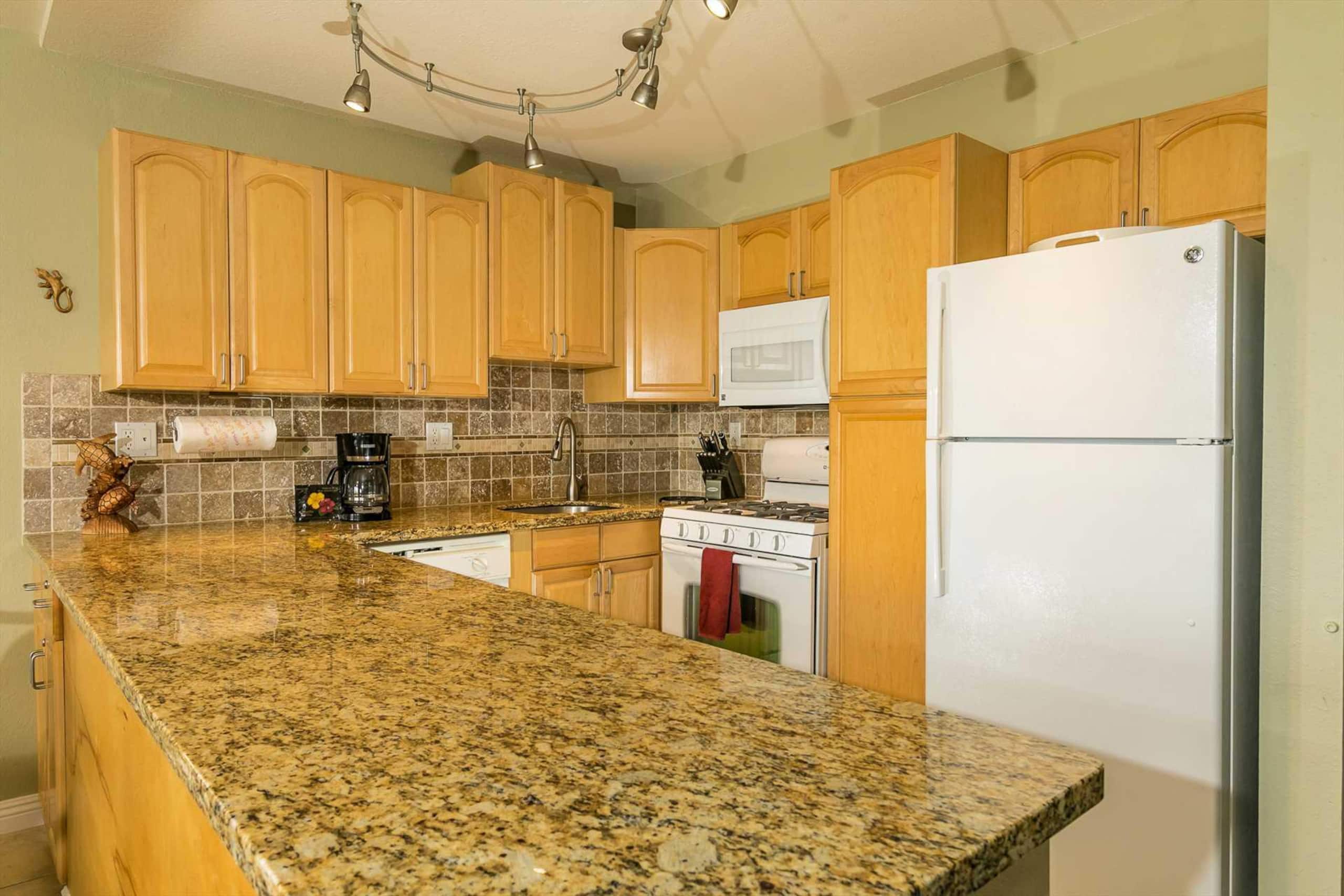 Condo in Kihei · ★4.89 · 1 bedroom · 1 bed · 1 private bath - Image 13